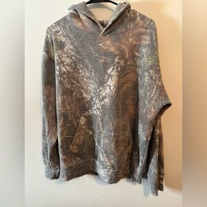 Tribe Kelley Sweatshirt - Break Up Camo